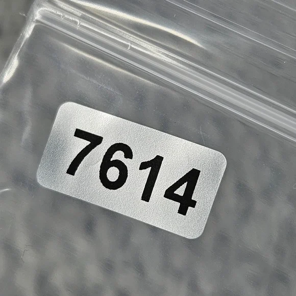 Love On a Hanger Christmas Cardigan Womens Medium Red Gingerbread Man Holiday - Picture 13 of 13